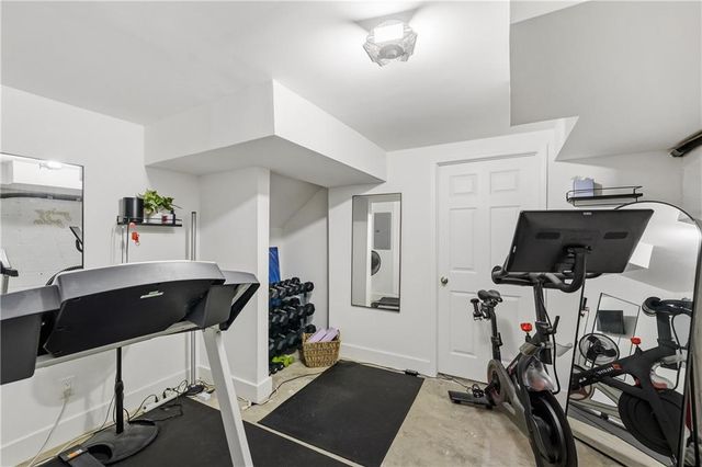 1643 Chateau Drive, Atlanta, GA 30338