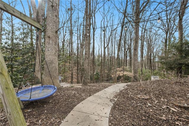 1643 Chateau Drive, Atlanta, GA 30338