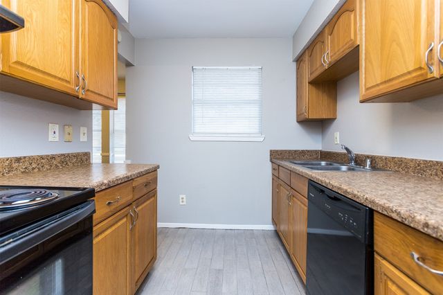 9 Foster Court, Mansfield, TX 76063