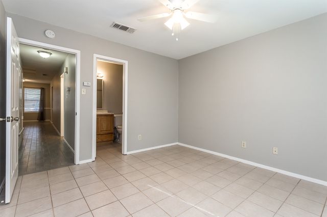 9 Foster Court, Mansfield, TX 76063