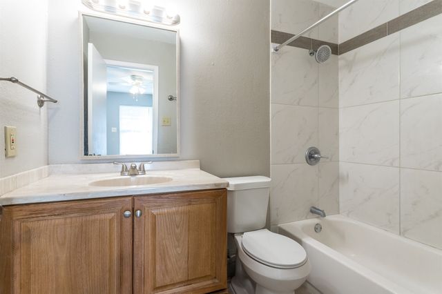9 Foster Court, Mansfield, TX 76063