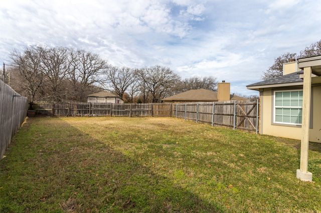 9 Foster Court, Mansfield, TX 76063