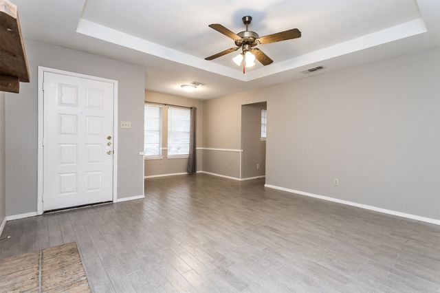 9 Foster Court, Mansfield, TX 76063