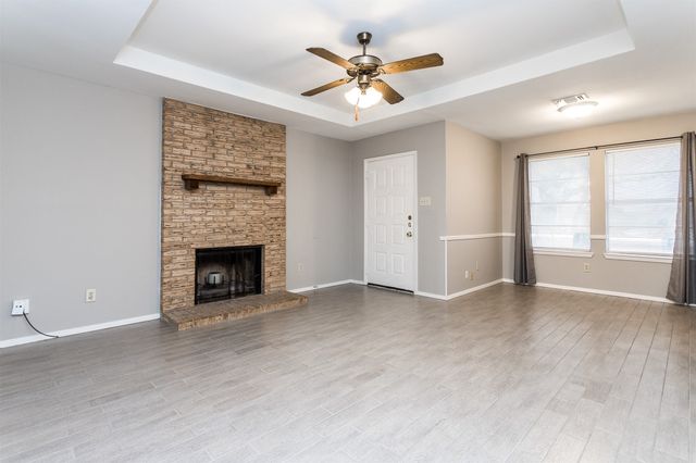 9 Foster Court, Mansfield, TX 76063