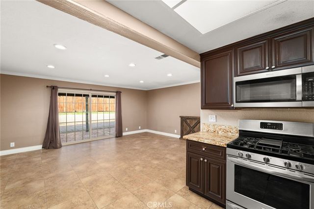 7415 Candle Light Drive, Jurupa Valley, CA 92509