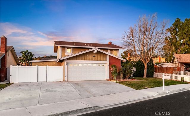 7415 Candle Light Drive, Jurupa Valley, CA 92509
