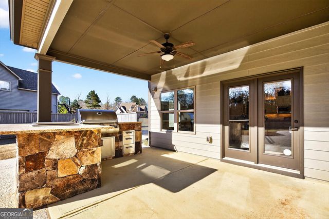 100 Southmill Lane, Senoia, GA 30276