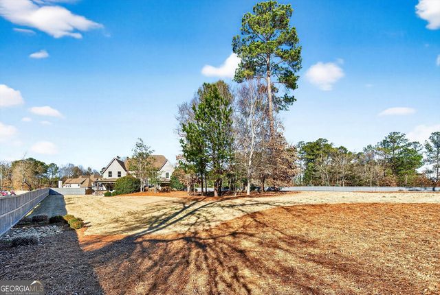 100 Southmill Lane, Senoia, GA 30276