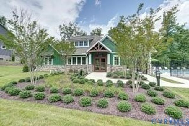 16007 Maclear Dr, Midlothian, VA 23112