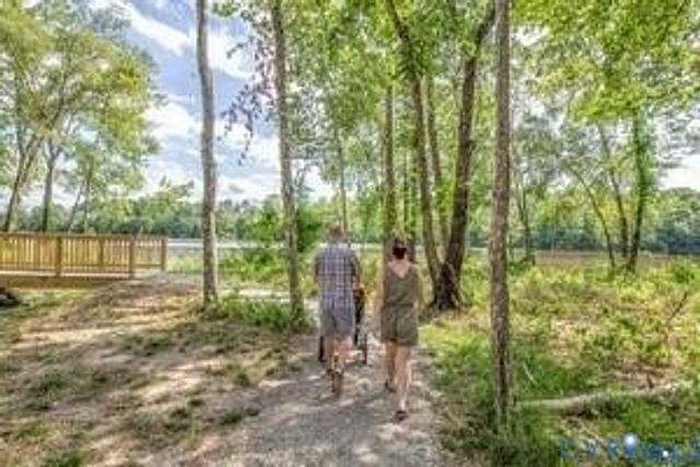 16007 Maclear Dr, Midlothian, VA 23112