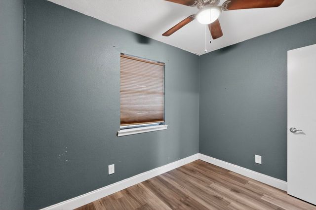 9805 Grady Lane, Dallas, TX 75217