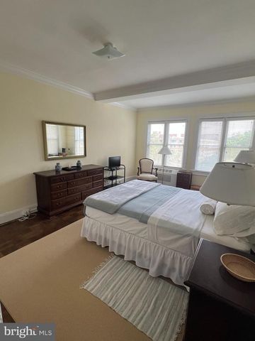 4000 CATHEDRAL AVE NW #406B, Washington, DC 20016