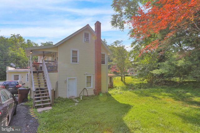 2040 CREEK RD, Glenmoore, PA 19343
