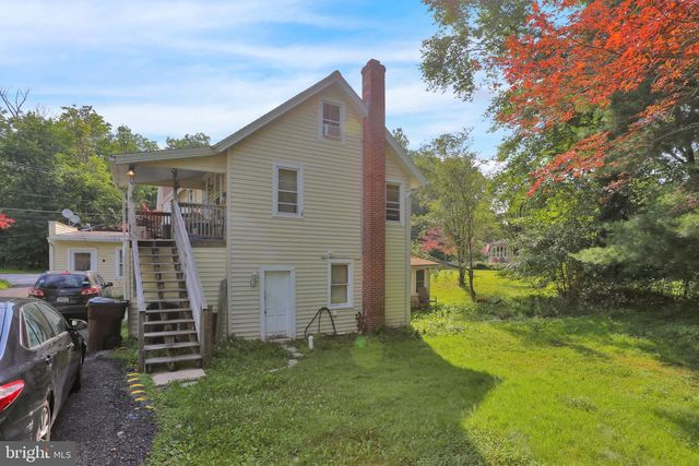 2040 CREEK RD, Glenmoore, PA 19343
