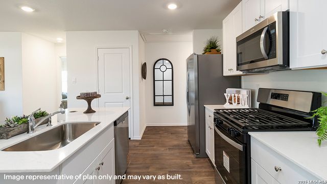 14824 Hemphill King, San Antonio, TX 78245