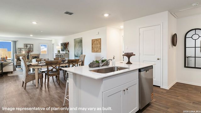 14824 Hemphill King, San Antonio, TX 78245