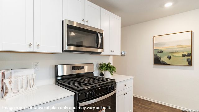 14824 Hemphill King, San Antonio, TX 78245