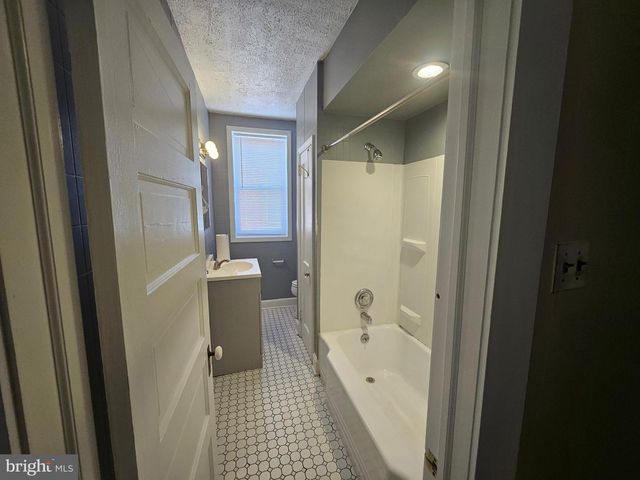 116 HADDON AVE, Collingswood, NJ 08108