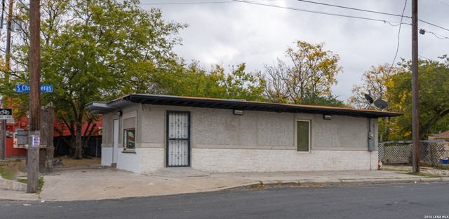 2126 Guadalupe, San Antonio, TX 78207