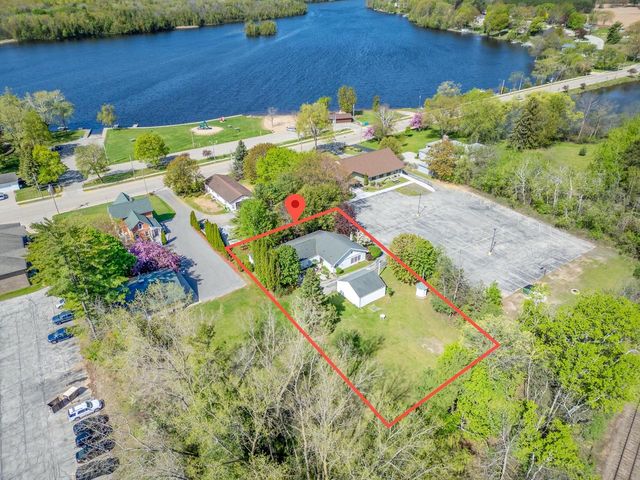 612 N MAIN STREET, Oconto Falls, WI 54154