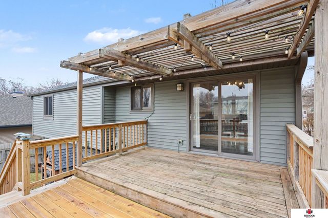 5216 Ascot Circle, Lincoln, NE 68516