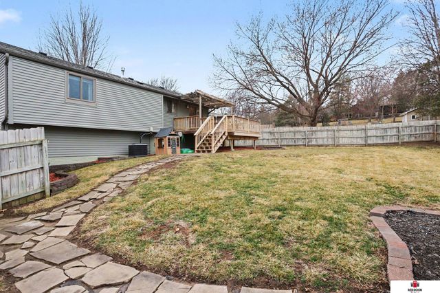 5216 Ascot Circle, Lincoln, NE 68516
