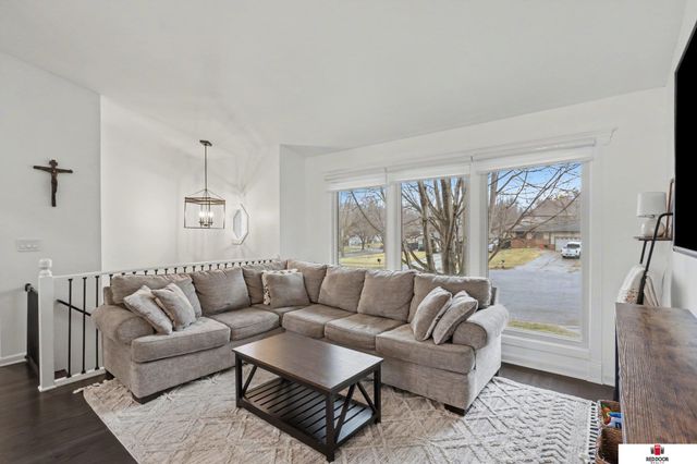 5216 Ascot Circle, Lincoln, NE 68516