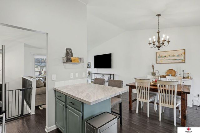 5216 Ascot Circle, Lincoln, NE 68516