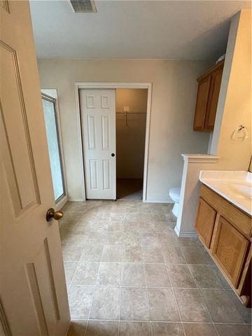 3454 Flowstone LN, Round Rock, TX 78681