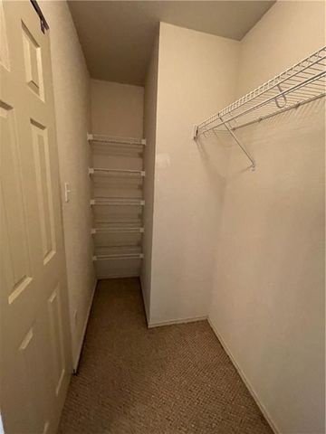 3454 Flowstone LN, Round Rock, TX 78681