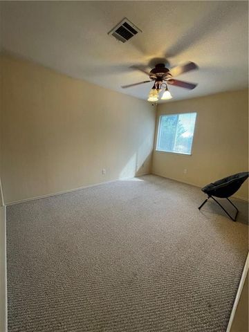 3454 Flowstone LN, Round Rock, TX 78681