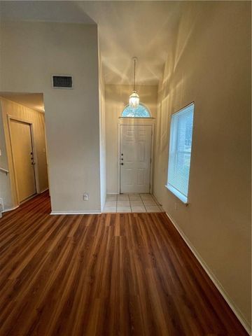 3454 Flowstone LN, Round Rock, TX 78681