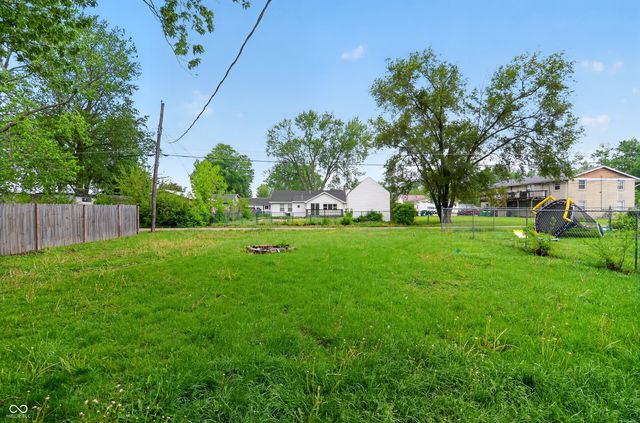 1026 E Third Street, Greenfield, IN 46140