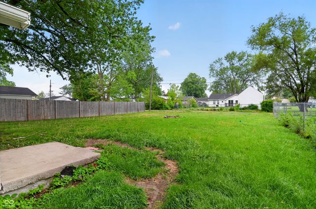 1026 E Third Street, Greenfield, IN 46140
