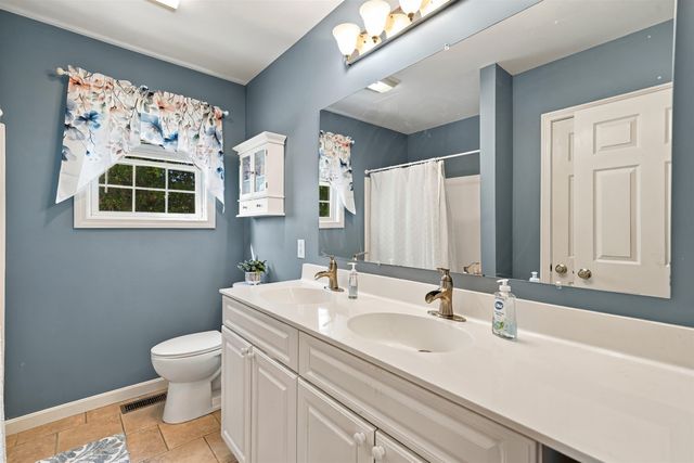 11 Burnham Avenue, Nashua, NH 03064