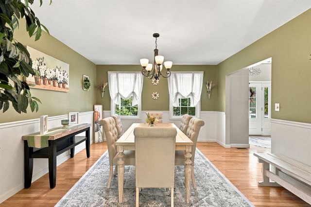 11 Burnham Avenue, Nashua, NH 03064