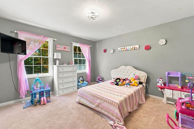 11 Burnham Avenue, Nashua, NH 03064