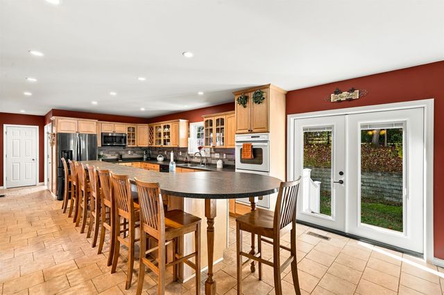11 Burnham Avenue, Nashua, NH 03064