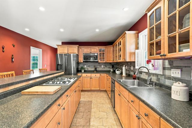 11 Burnham Avenue, Nashua, NH 03064