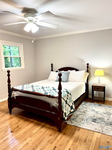 10106 Bluff Drive, Huntsville, AL 35803