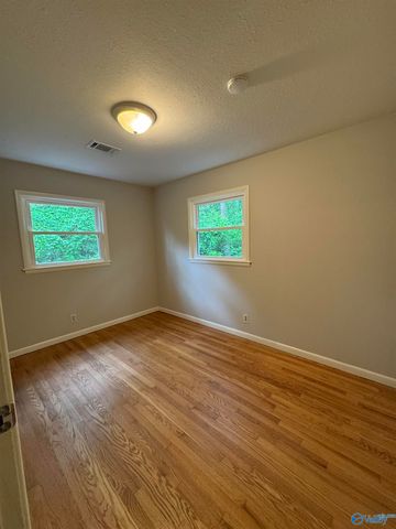 10106 Bluff Drive, Huntsville, AL 35803