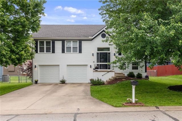 1709 Park Lane, Kearney, MO 64060