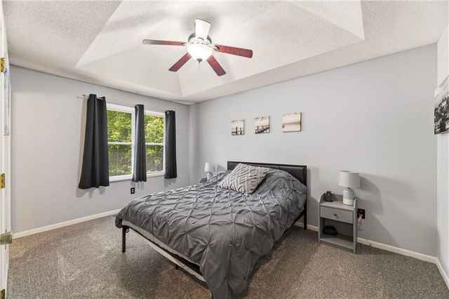1709 Park Lane, Kearney, MO 64060