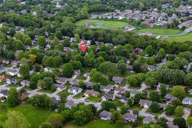 1709 Park Lane, Kearney, MO 64060