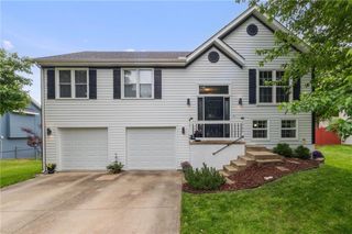 1709 Park Lane, Kearney, MO 64060