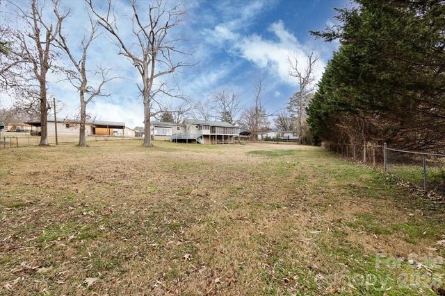 107 Fire Department Drive, Belmont, NC 28012