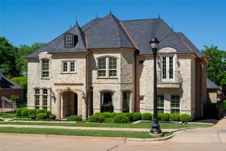 3904 Wagon Wheel Drive, Grapevine, TX 76051