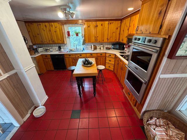 5 Hillside St., Framingham, MA 01701