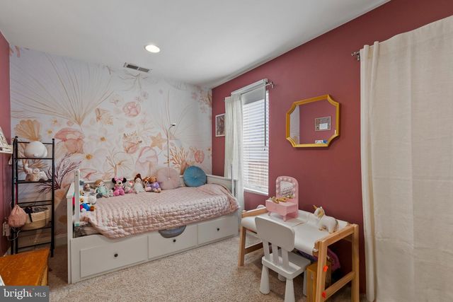1729 BANK ST, Baltimore, MD 21231