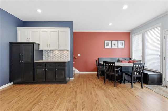 5911 Theden Street, Shawnee, KS 66218
